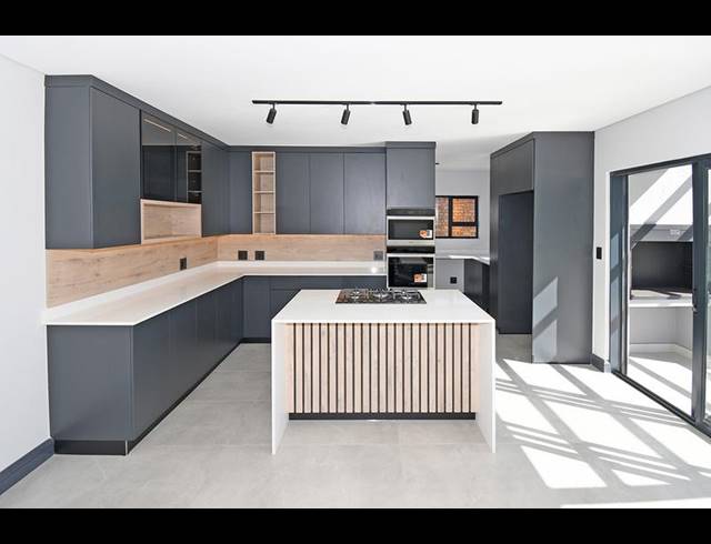 3 BEDROOM HOUSE FOR SALE IN FOUNTAINBROOK ESTATE